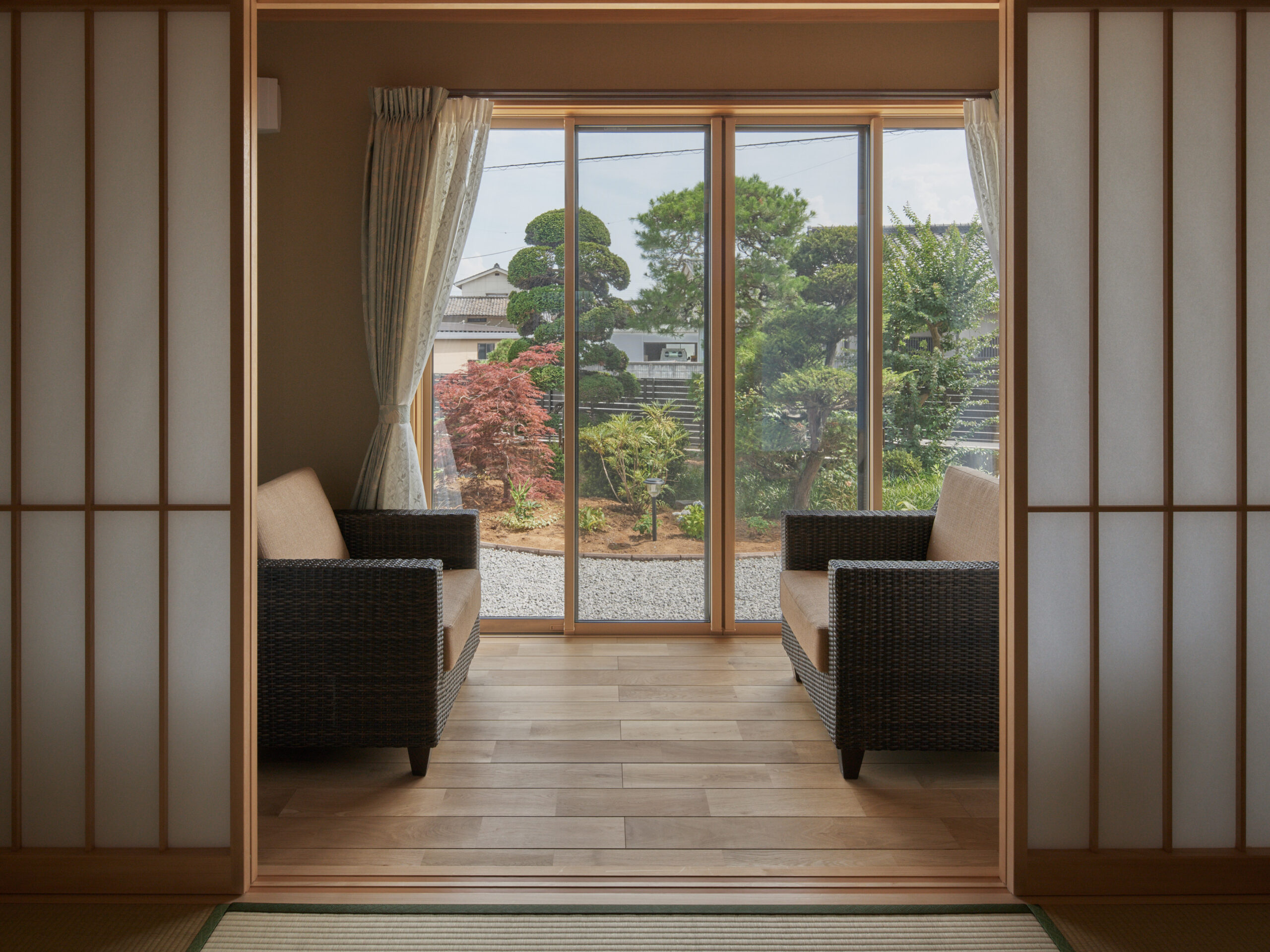 木の香に包まれる、和モダンな平屋暮らし