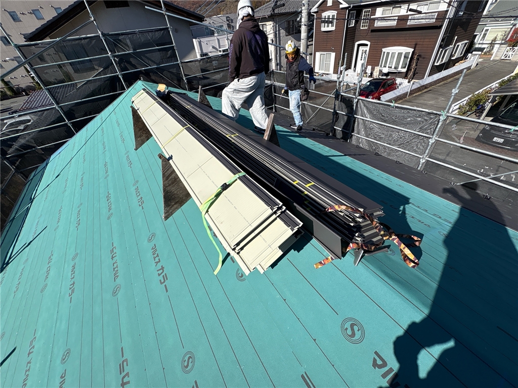 屋根工事中＜H様邸笛吹市石和町＞